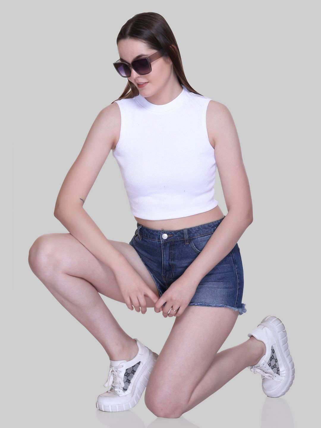 

Colors and Blends Cotton Crop Top, White