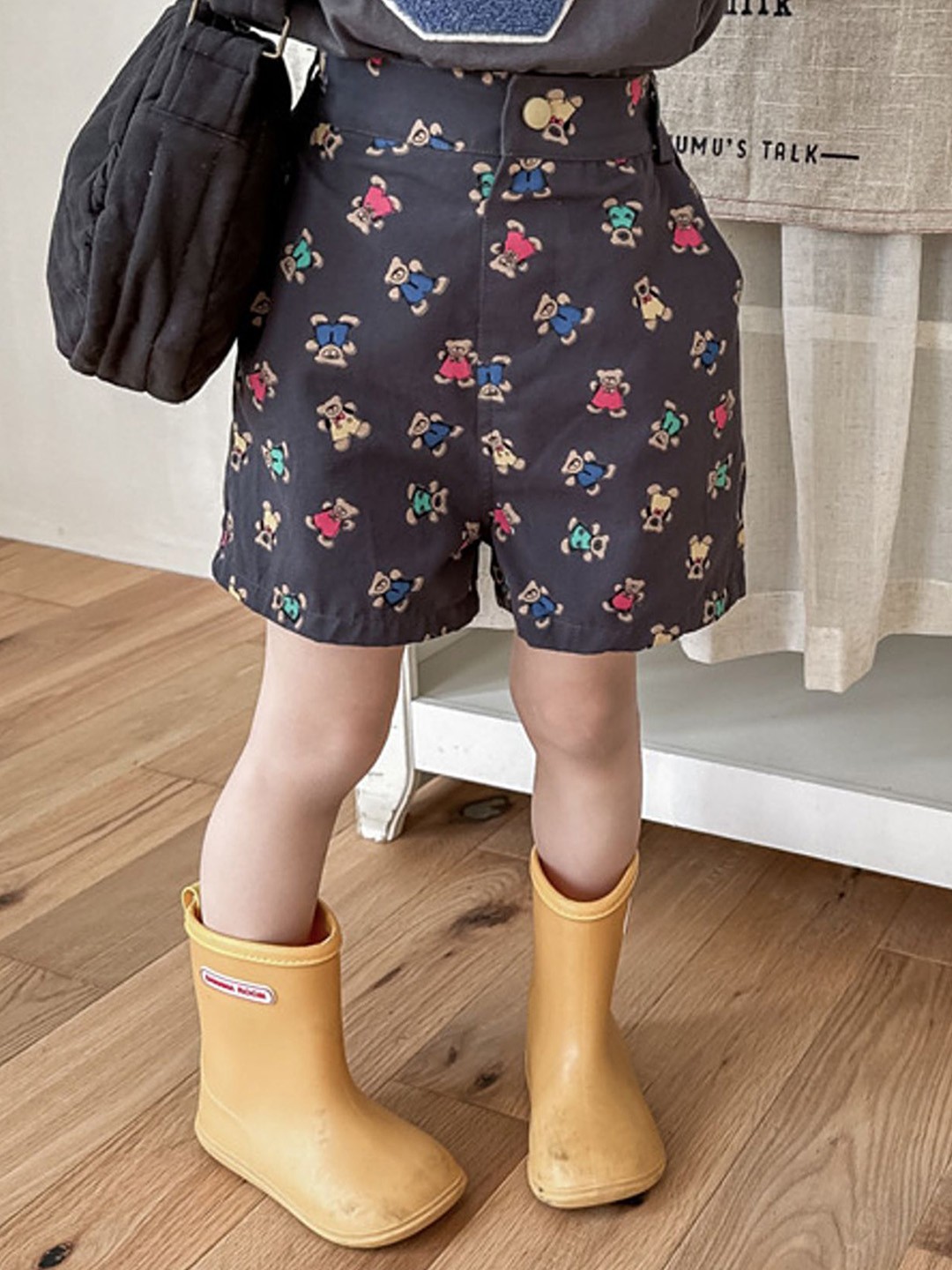 

LULU & SKY Girls Floral Printed High-Rise Shorts, Grey