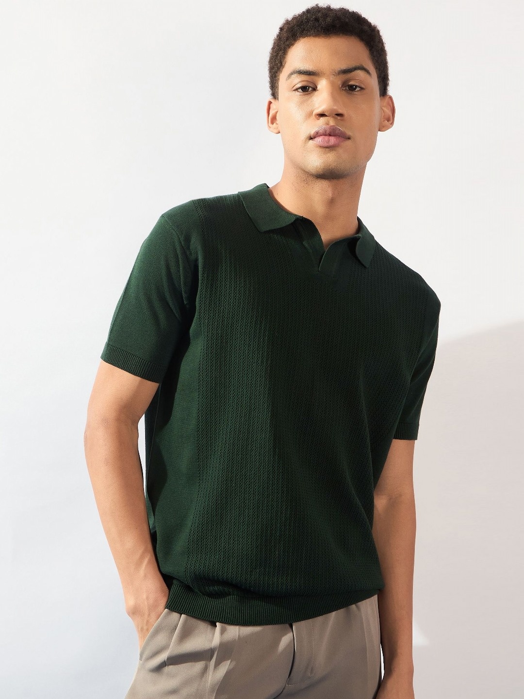 

DENNISON Men Textured Polo Collar Knitted T-Shirt, Green
