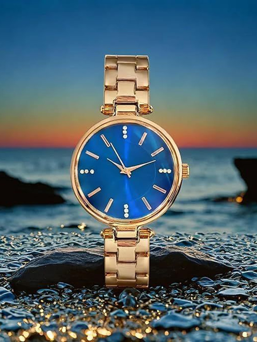 

THE SHOPOHOLIC Women Dial & Stainless Steel Bracelet Style Straps Analogue Watch RT-BLUE