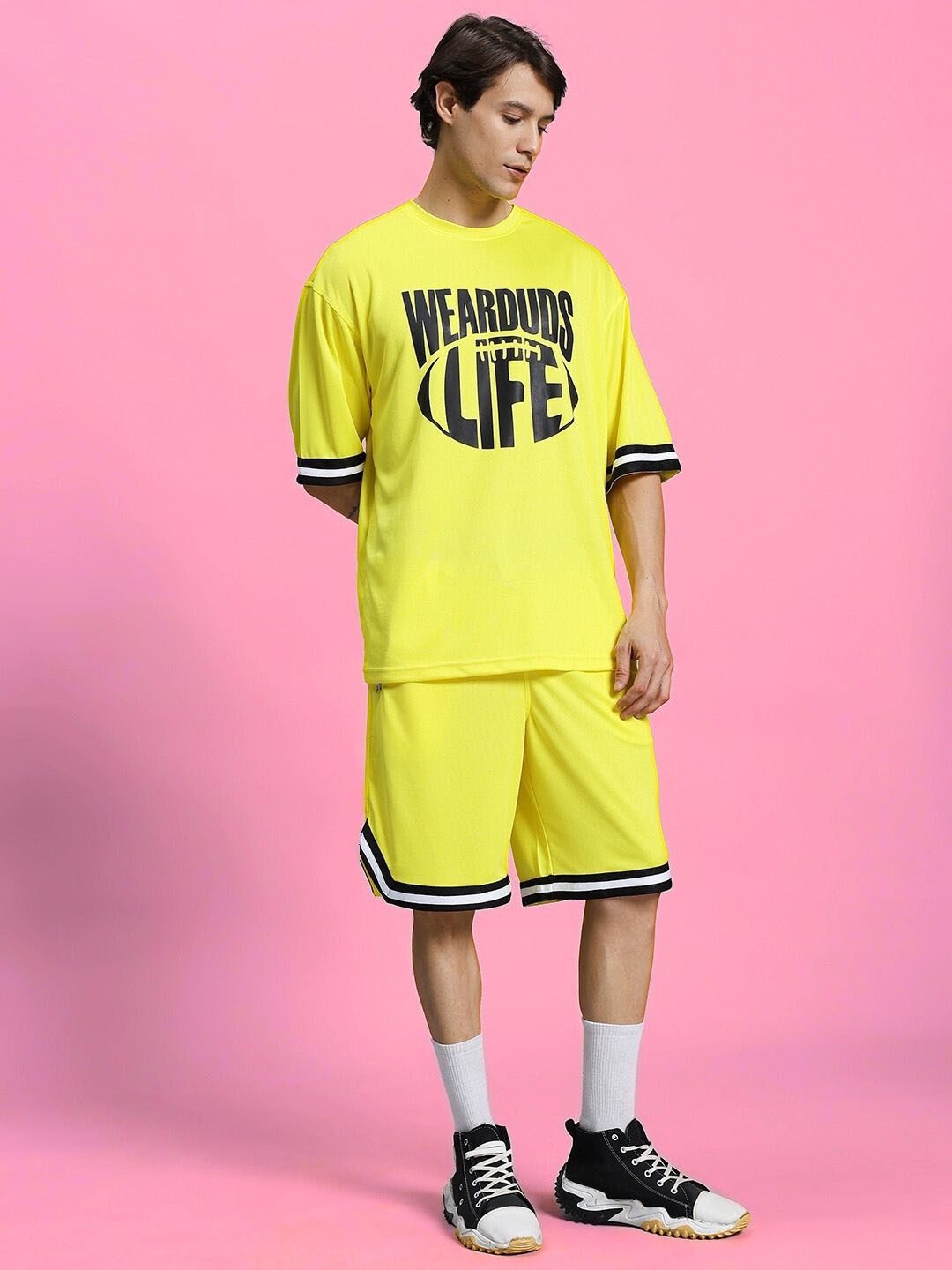 

WEARDUDS Printed Round Neck T-shirt With Shorts Sports Co-Ords, Yellow