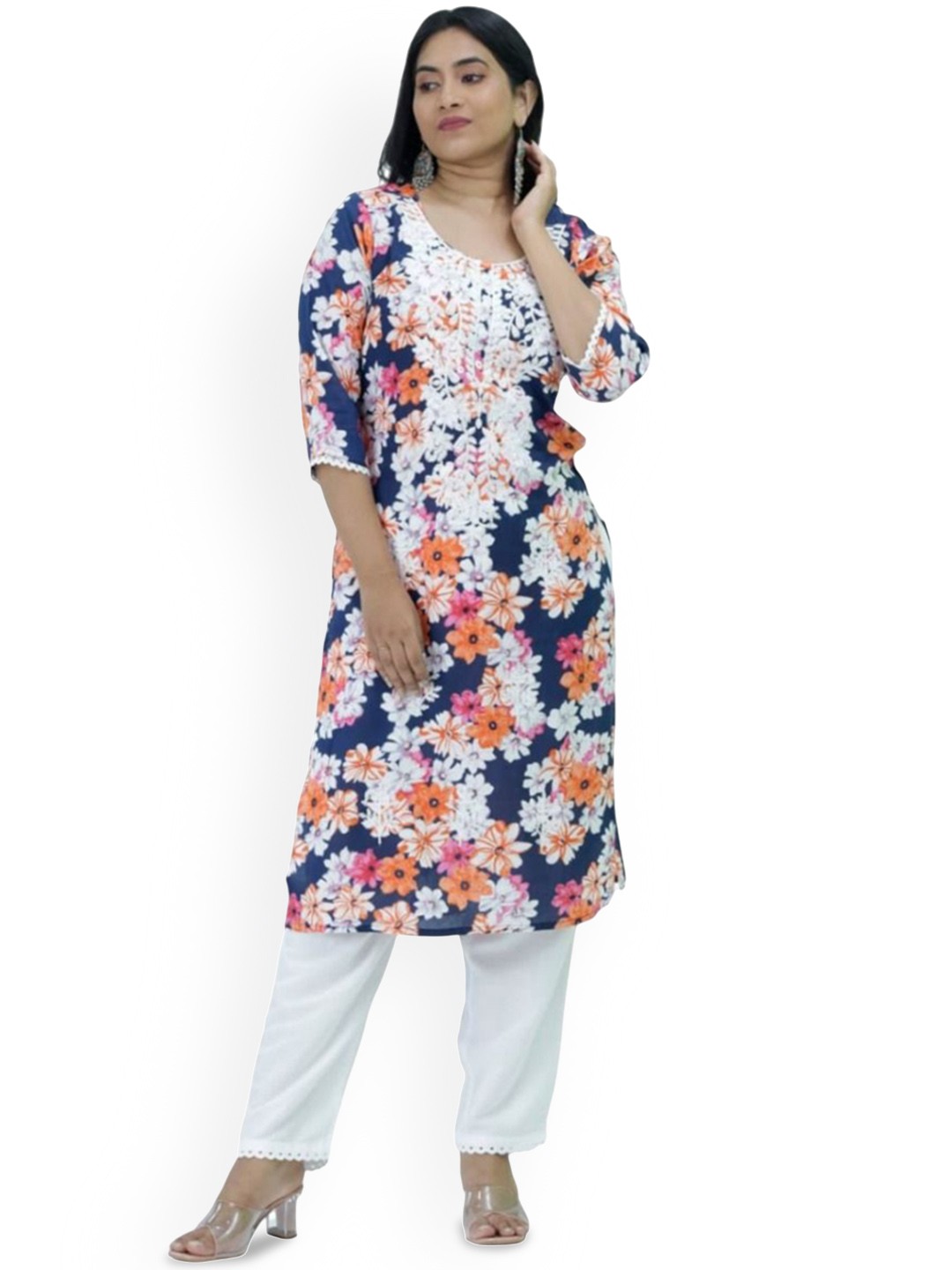 

Silselah Women Floral Printed Regular Pure Cotton Kurti with Trousers, Navy blue