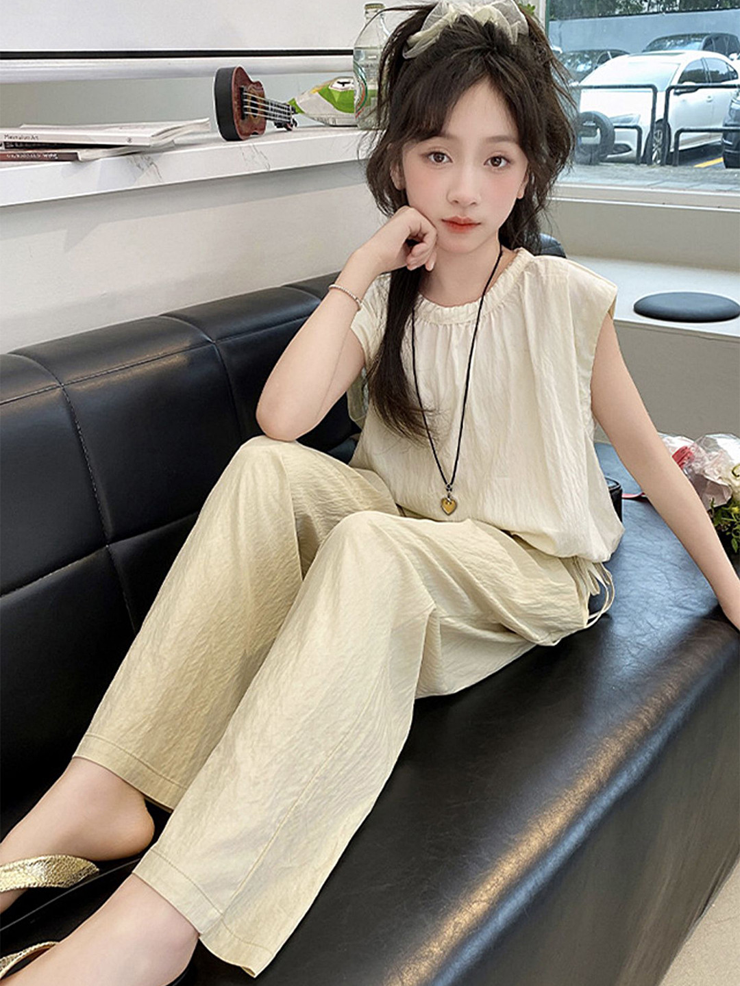 

LULU & SKY Girls Top with Trousers, Khaki