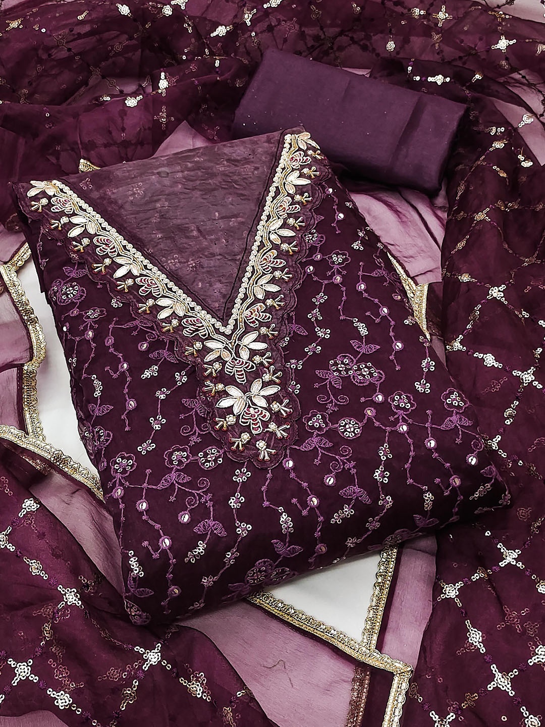 

SHADOW & SAINING Embroidered Organza Semi-Stitched Dress Material, Burgundy