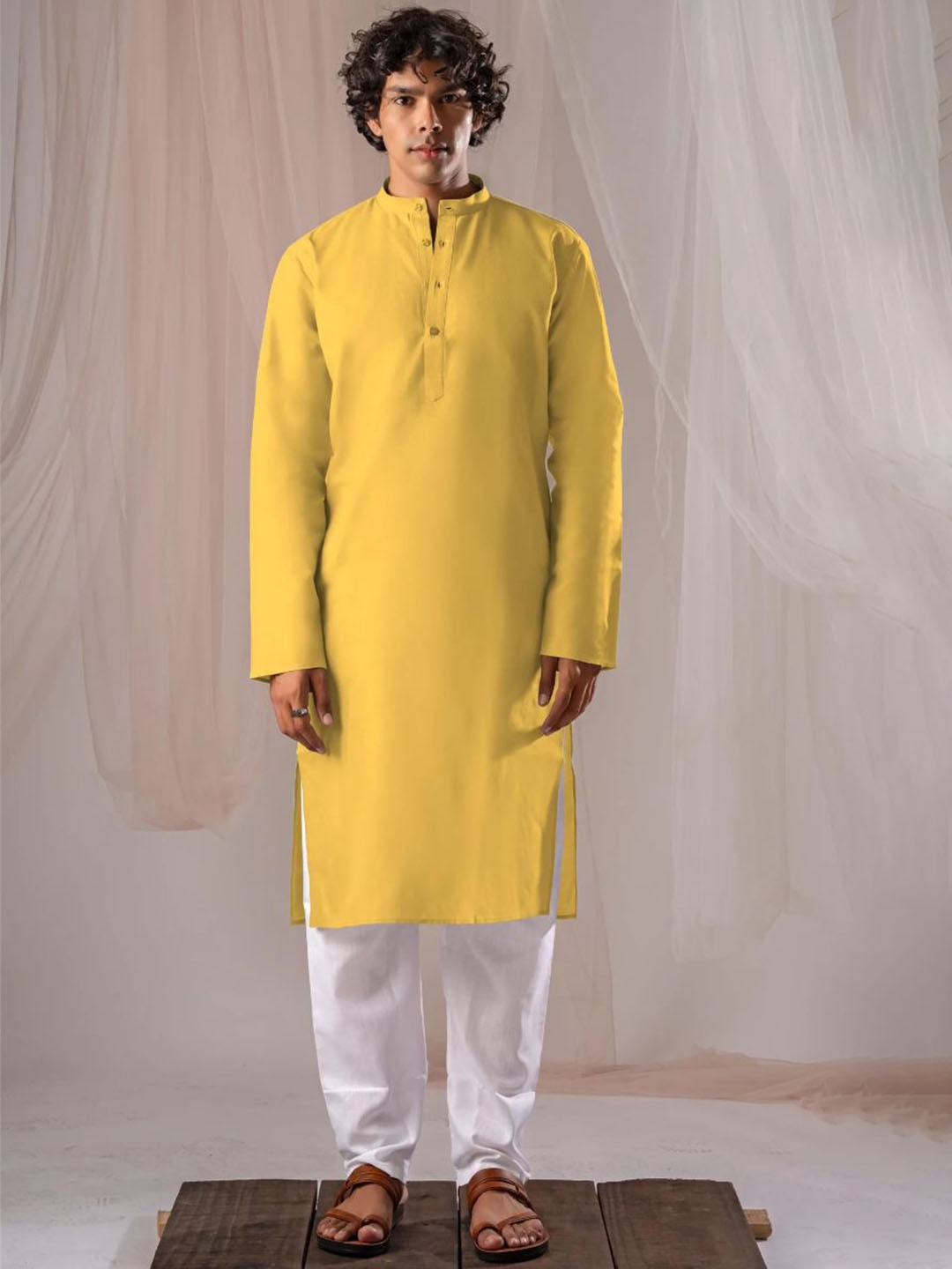 

5 Stitch Men Regular Kurta with Pyjamas, Yellow