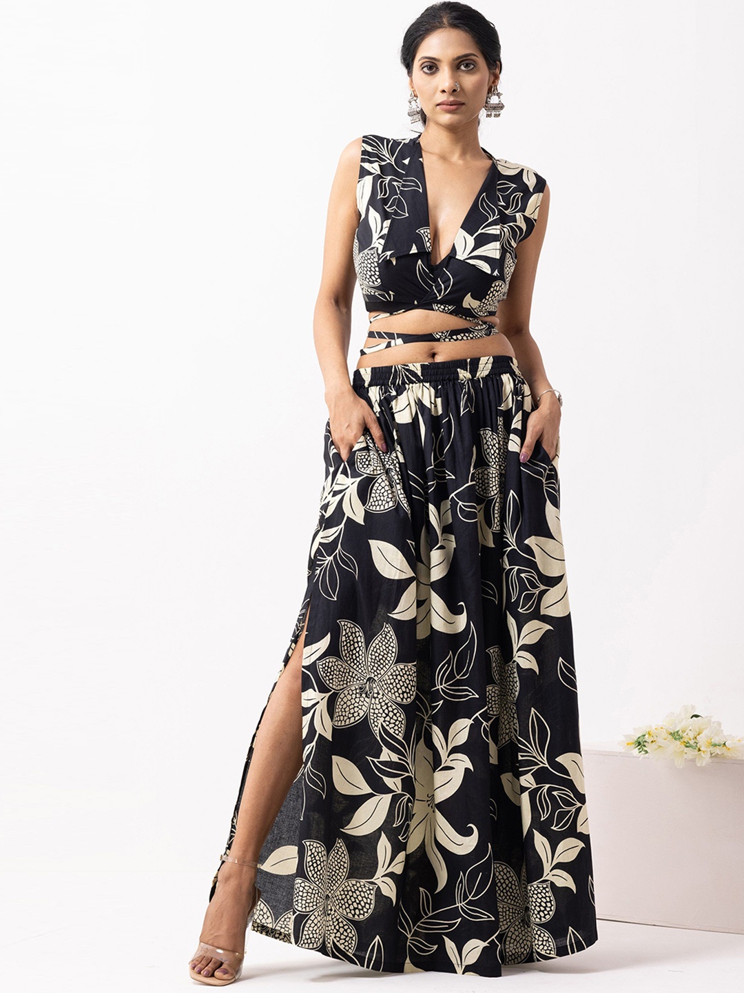 

THE INDIAN CAUSE Libas Printed Pure Cotton Top With Skirt Co-Ords, Black