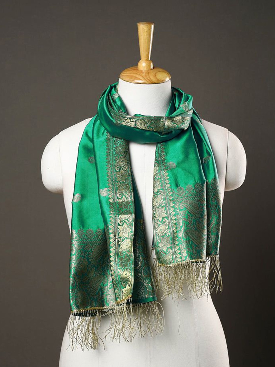 

iTokri Women Woven Design Stole, Green