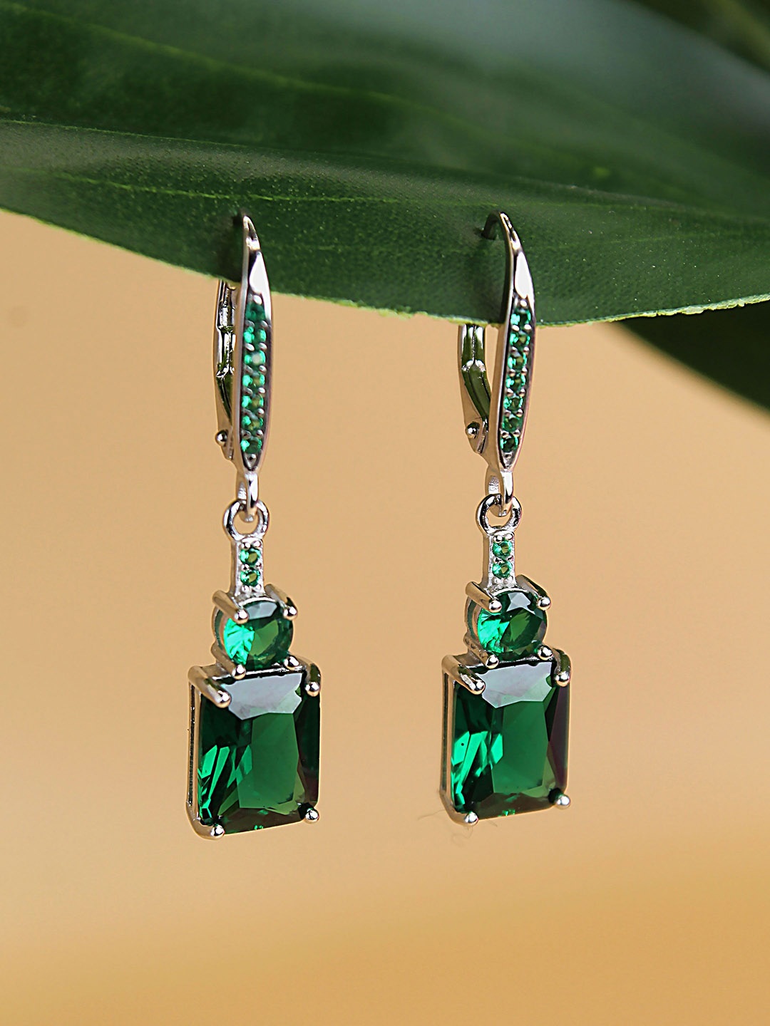 

DEVASHREE Classic Drop Earrings, Green