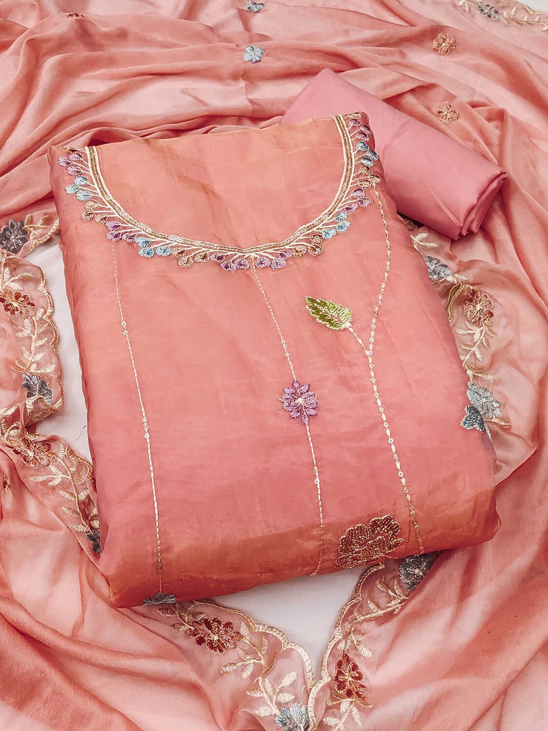 

SHADOW & SAINING Embroidered Pure Silk Semi-Stitched Dress Material, Pink