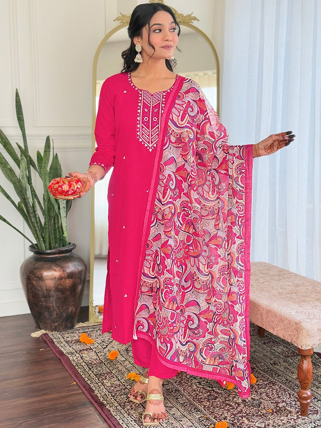 

KALINI Women Paisley Embroidered Regular Thread Work Kurta with Trousers & With Dupatta, Pink