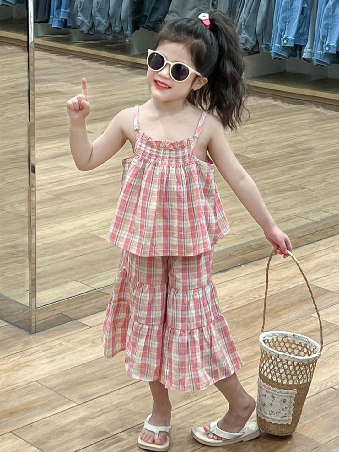 

LULU & SKY Girls Checked Top with Capris, Pink