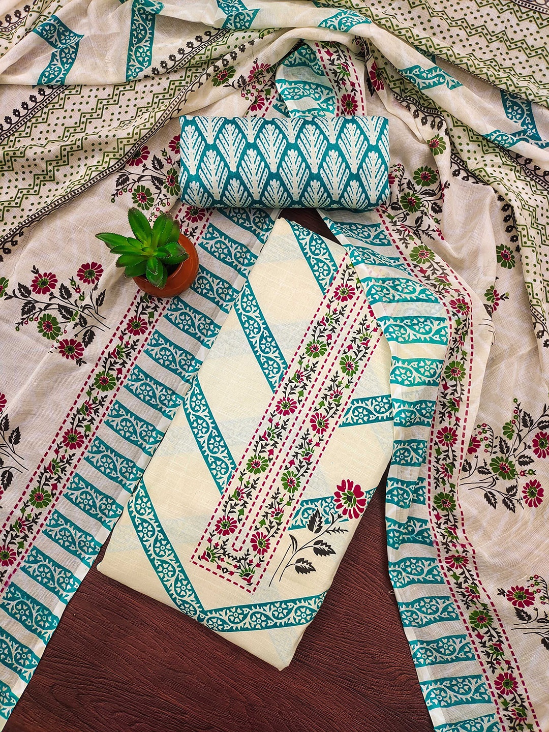 

SHADOW & SAINING Printed Pure Cotton Unstitched Dress Material, White