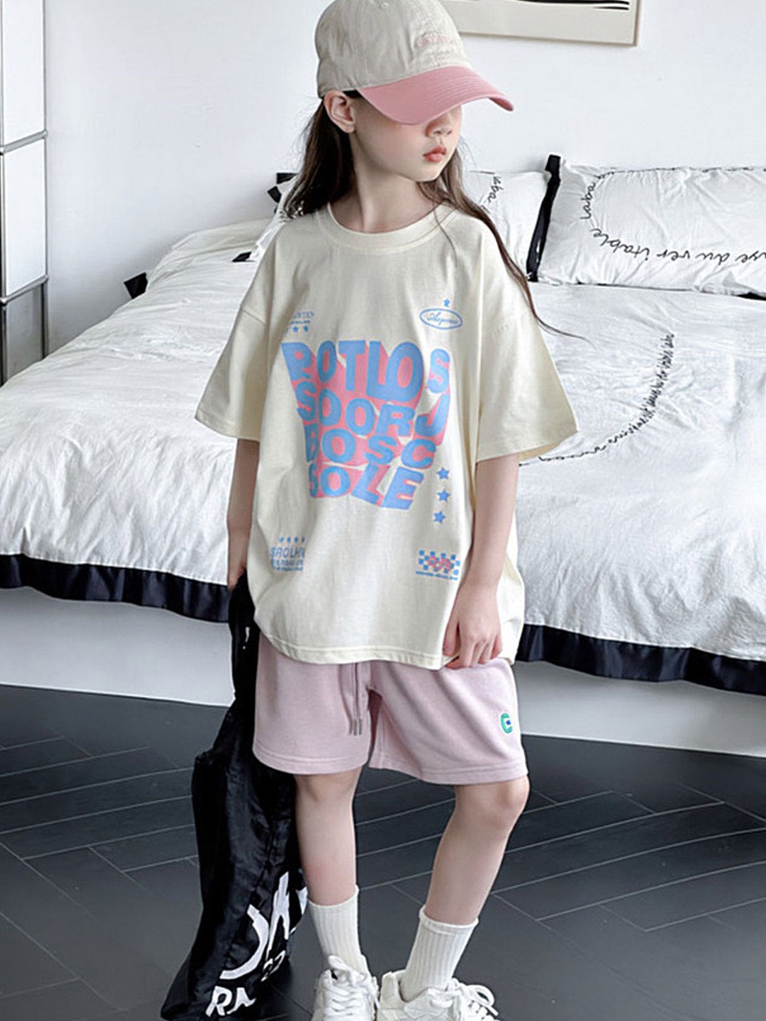 

LULU & SKY Girls Printed T-shirt with Shorts, Beige