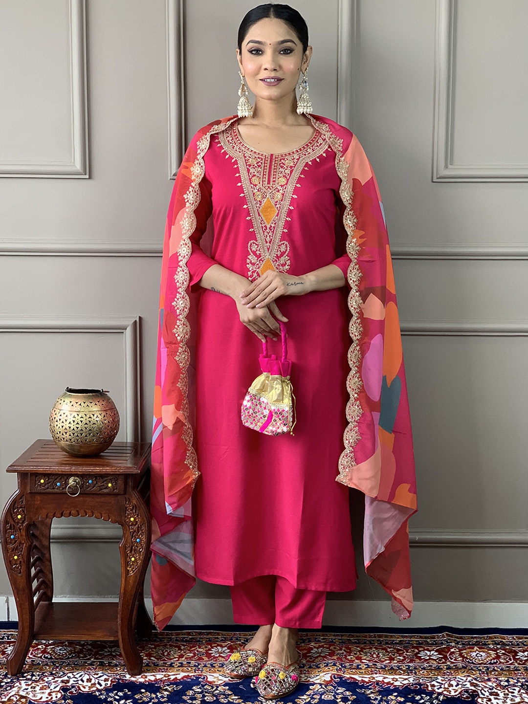 

Mitera Women Embroidered Regular Kurta with Trousers & With Dupatta, Red