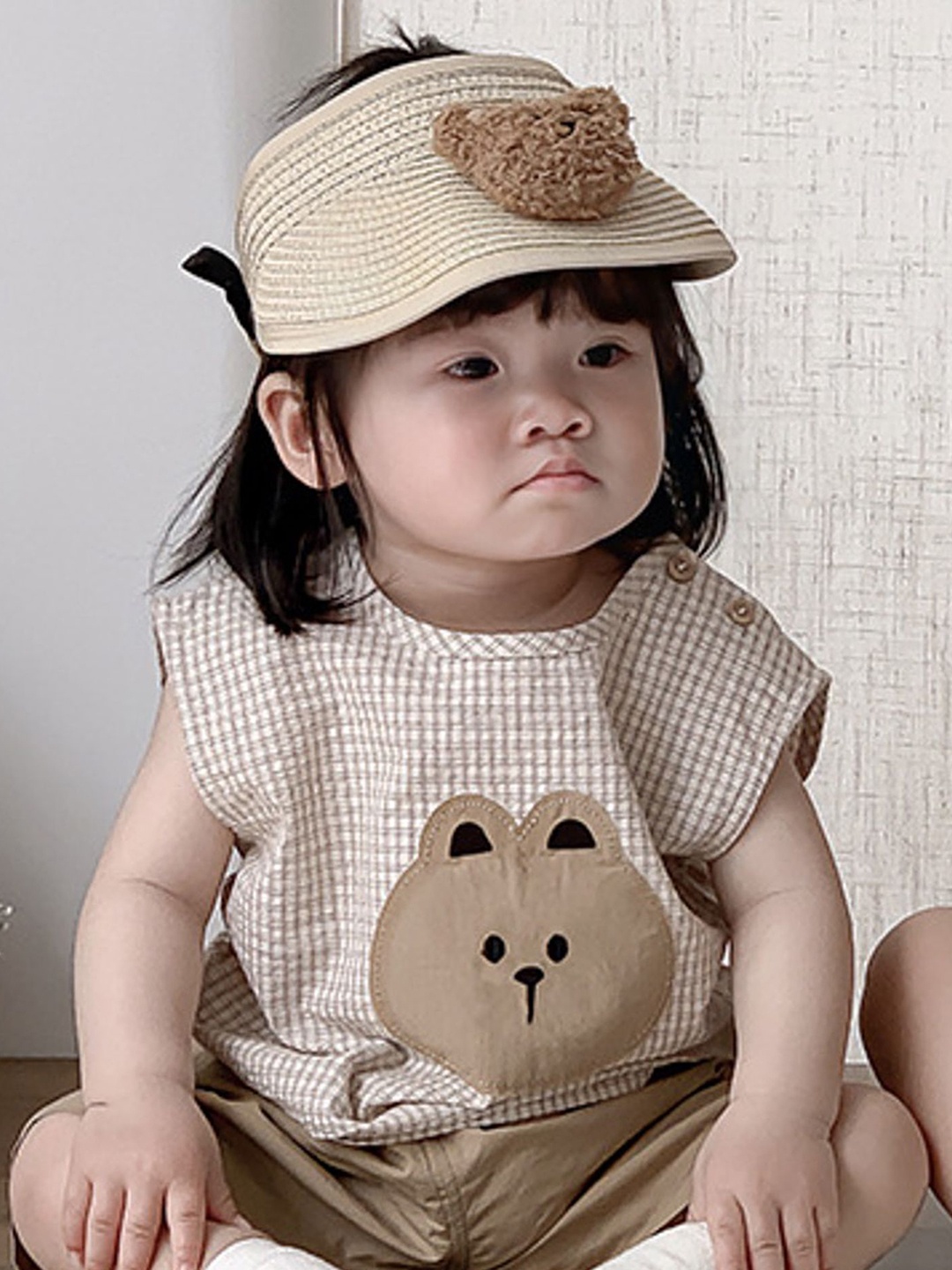 

LULU & SKY Unisex Kids Printed Top with Shorts, Khaki
