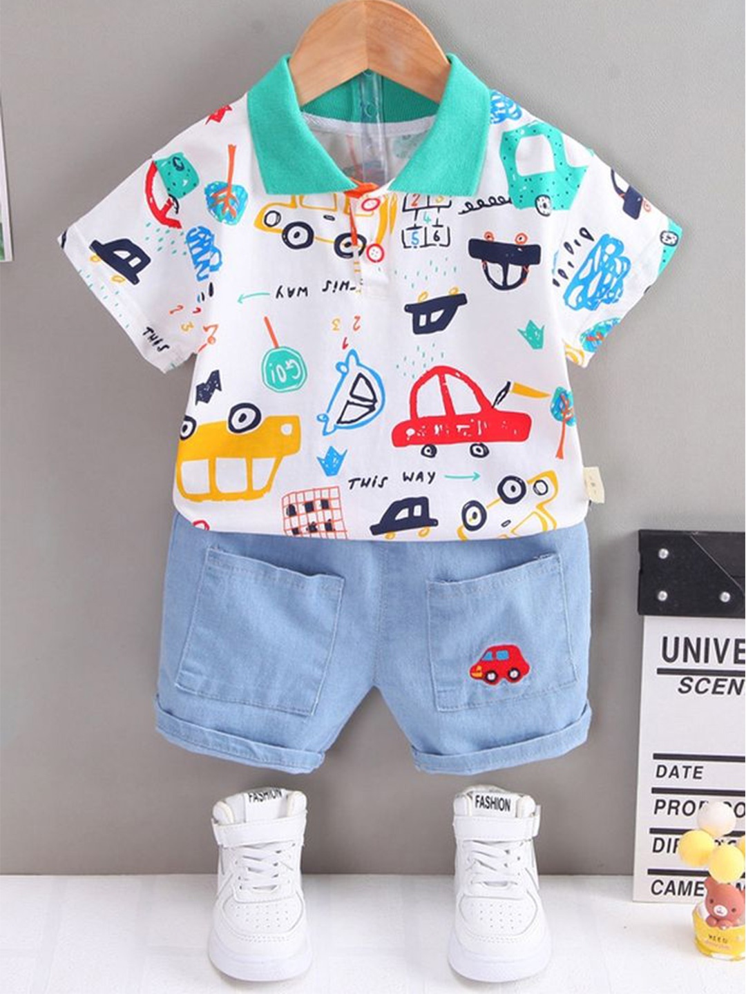 

LULU & SKY Boys Printed T-shirt with Shorts, White