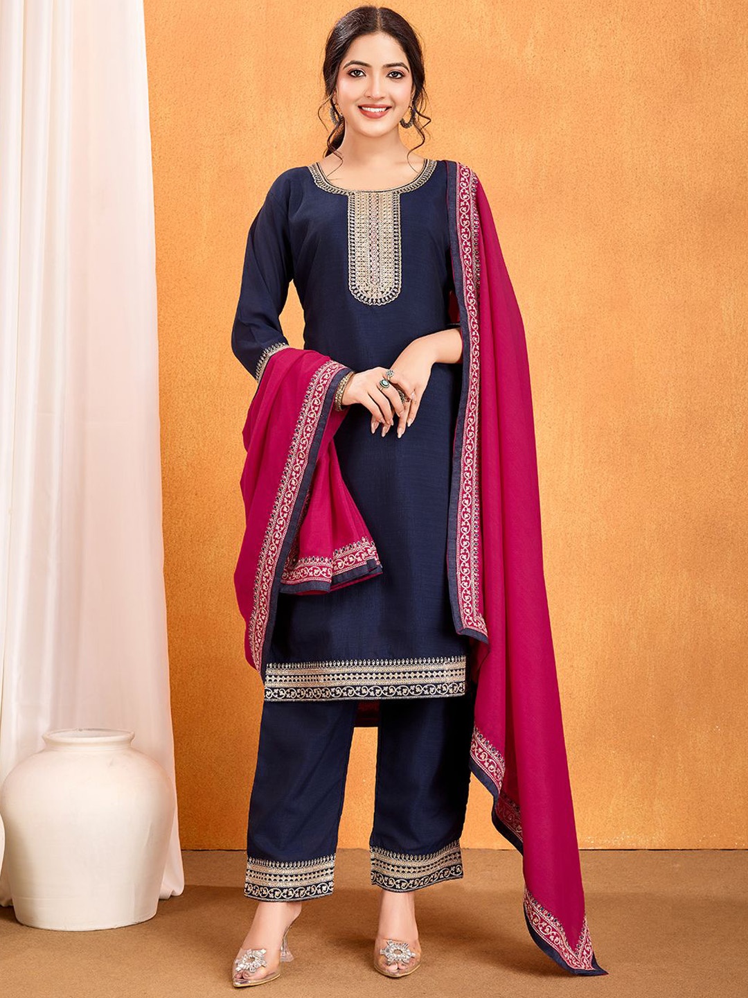 

Sitanjali Women Ethnic Motifs Yoke Design Regular Thread Work Pure Silk Kurta with Trousers & With Dupatta, Navy blue