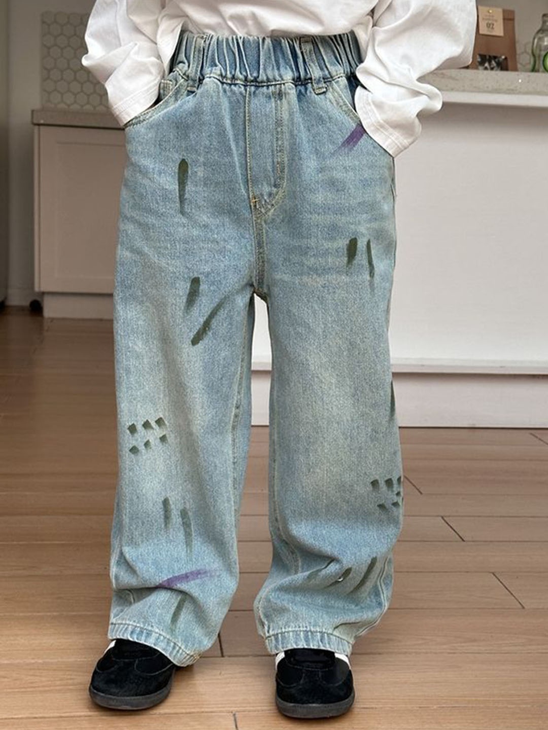 

LULU & SKY Boys Straight Fit High-Rise Low Distress Light Fade Jeans, Blue