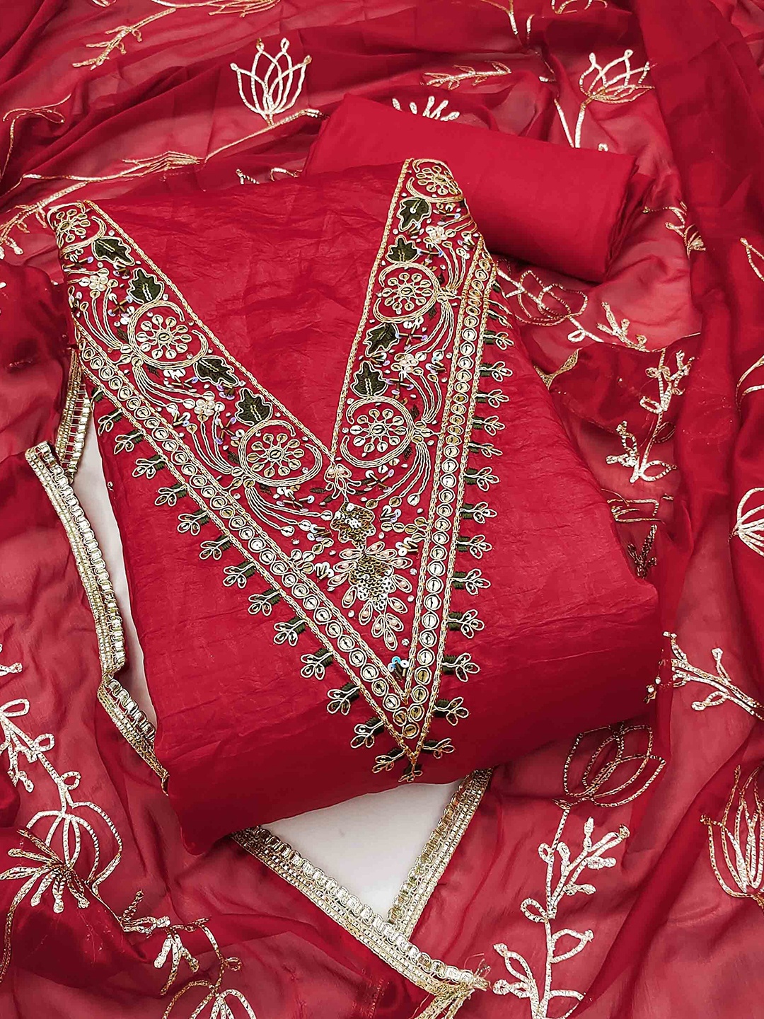 

SHADOW & SAINING Embellished Pure Silk Semi-Stitched Dress Material, Red