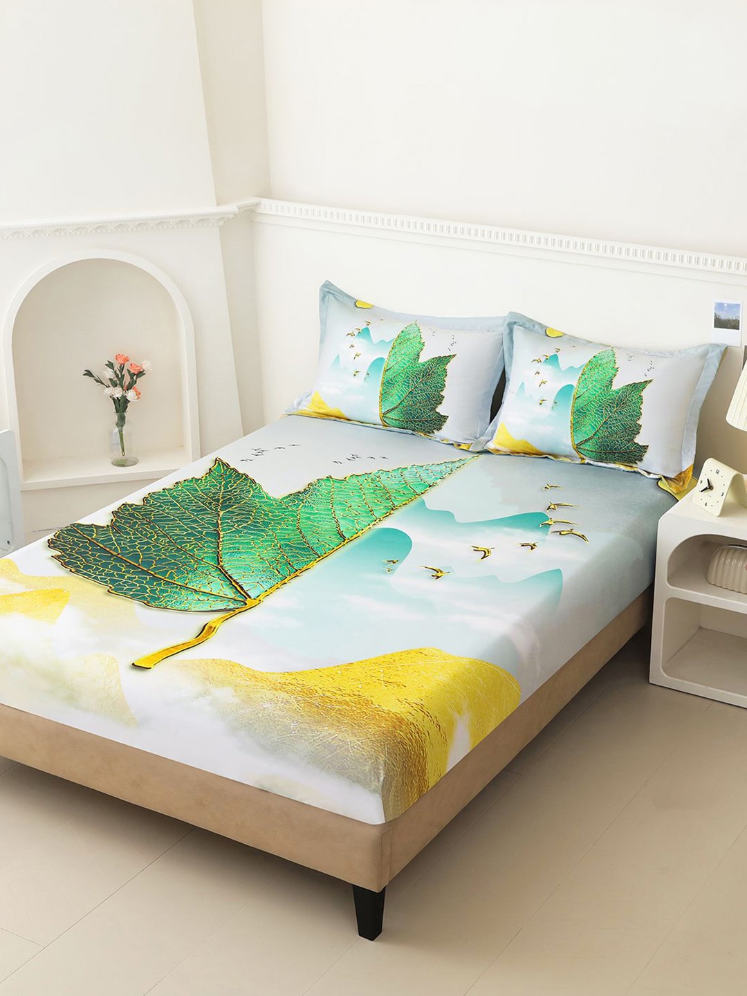 

Story@home Green & Yellow Floral 300 TC King Bedsheet with 2 Pillow Covers