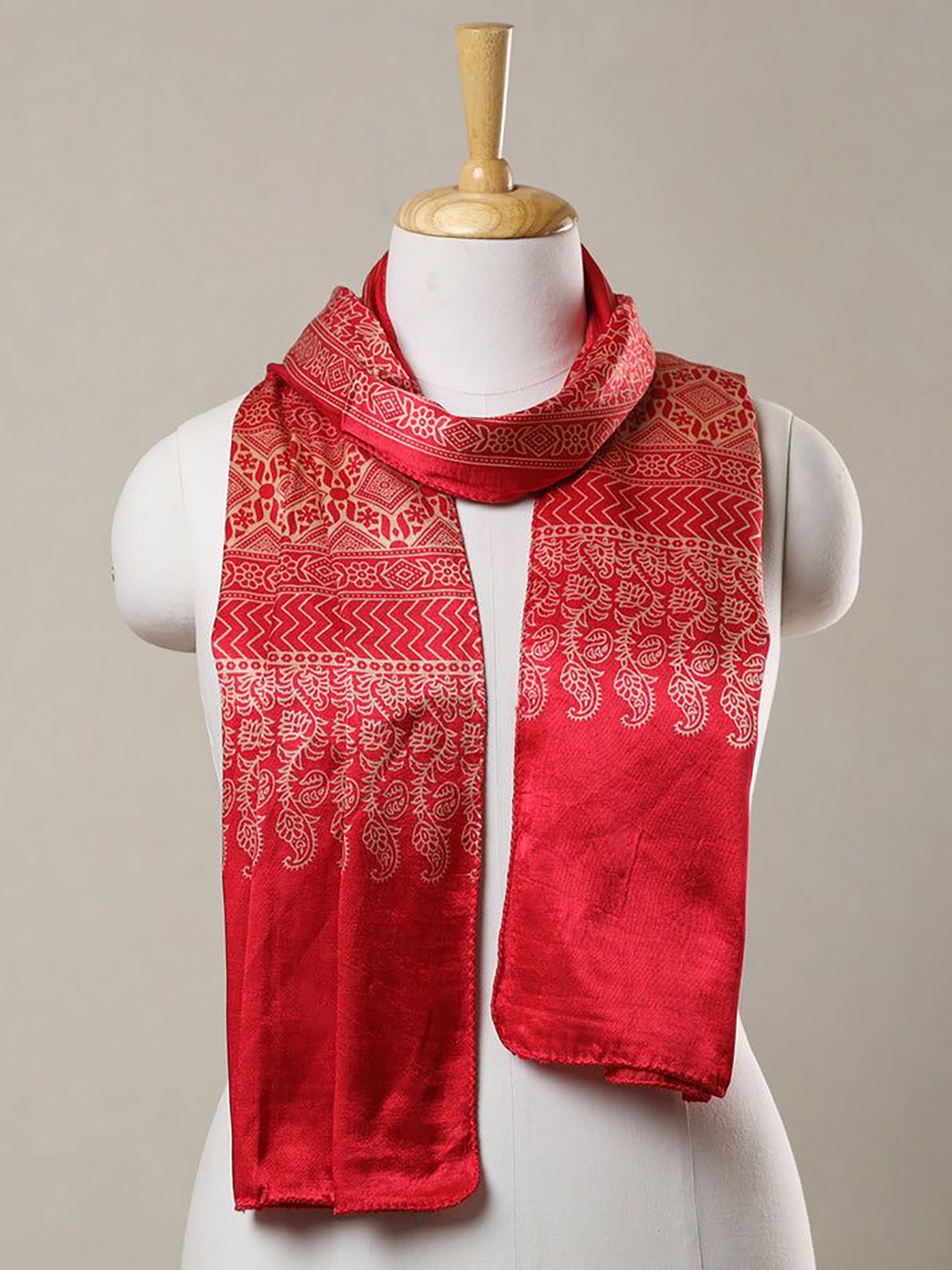 

iTokri Women Printed Stole, Red