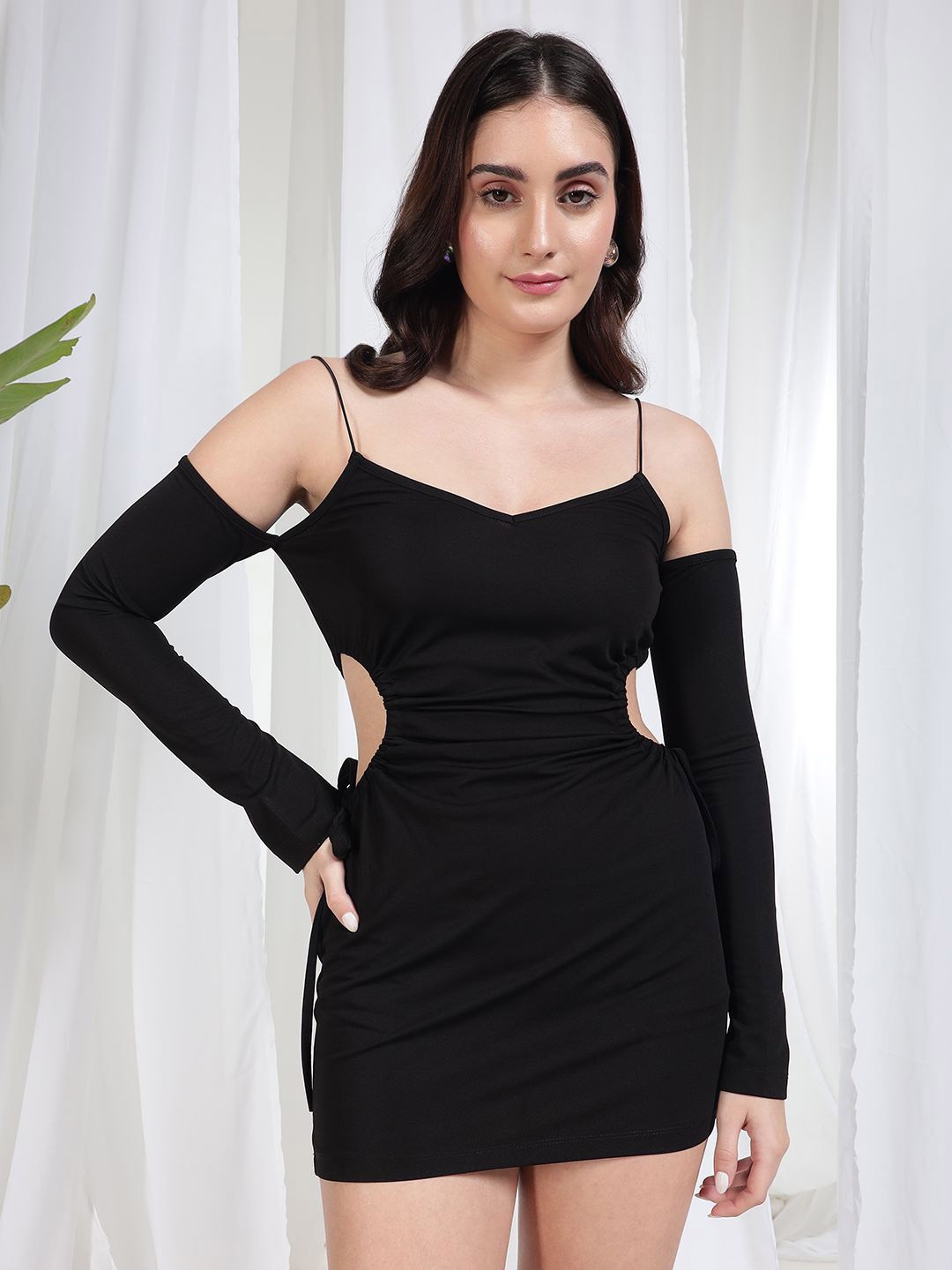 

BAESD Cold-Shoulder Bodycon Dress, Black