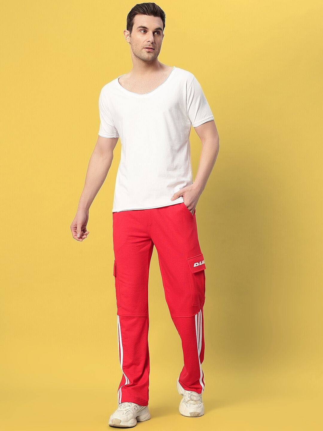 

WEARDUDS Round Neck T-Shirt & Cargo Jogger Co-Ords, White