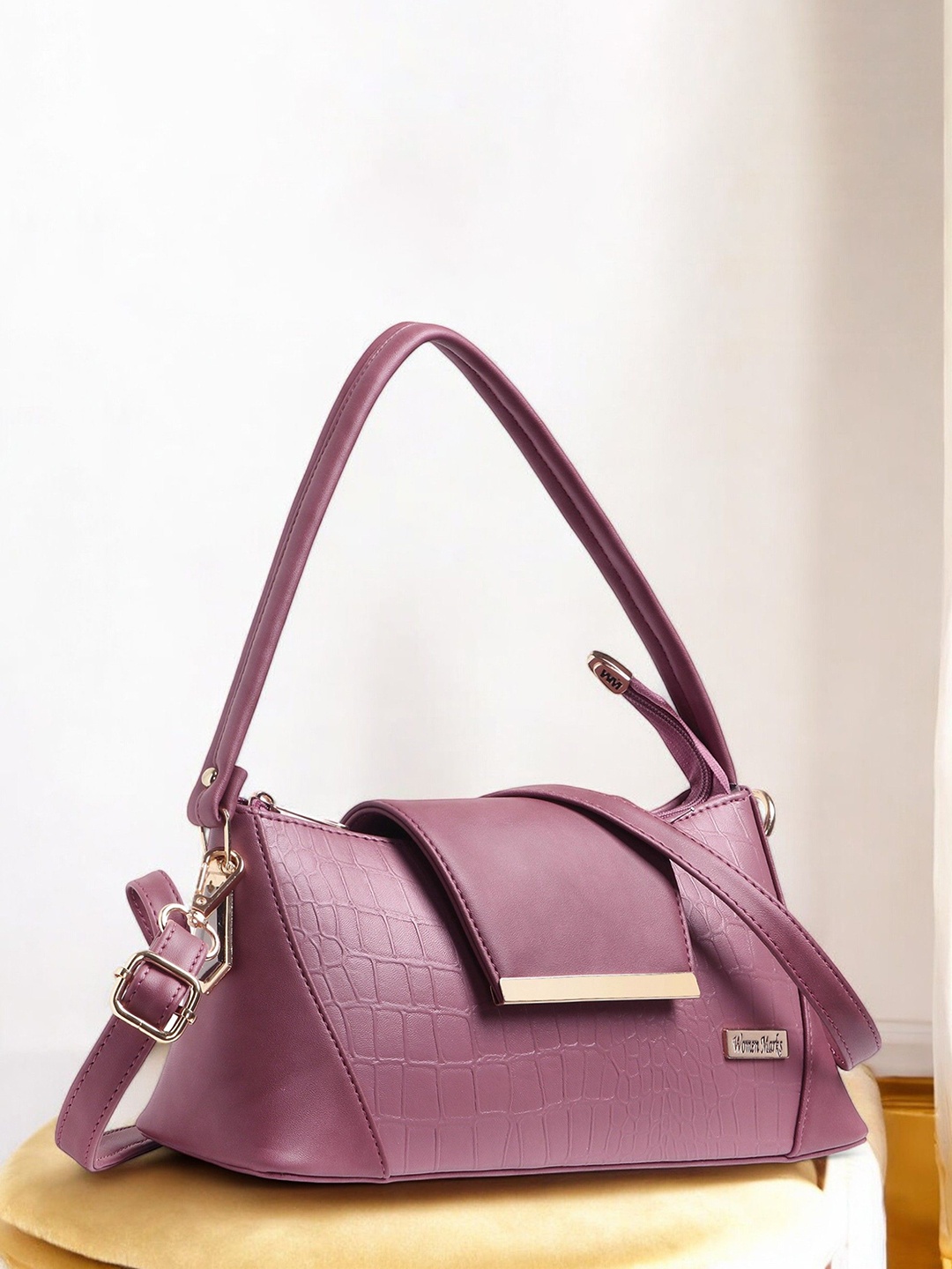 

WOMEN MARKS Textured PU Bucket Sling Bag, Pink