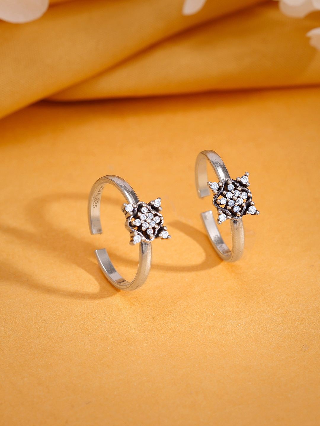 

GIVA Rhodium-Plated Oxidised Toe Rings, Silver