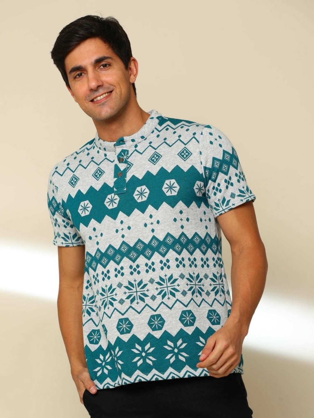 

Estilocus Men Floral Printed Henley Neck Pockets T-shirt, Teal