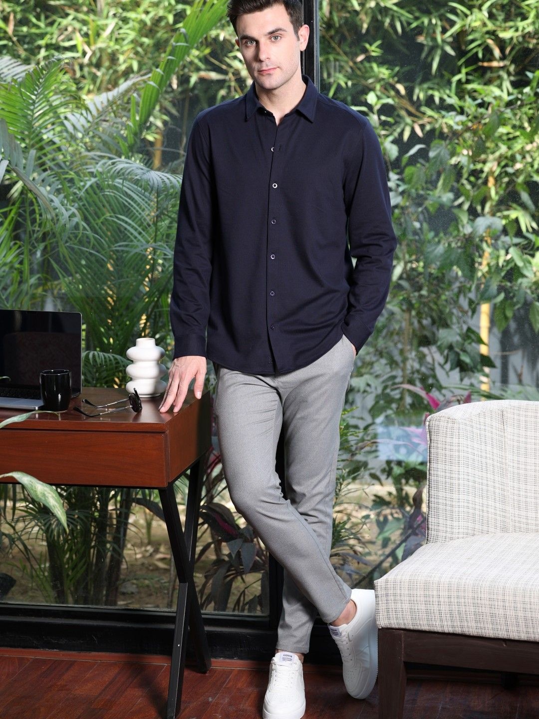 

EAZY Men Opaque Printed Casual Shirt, Navy blue
