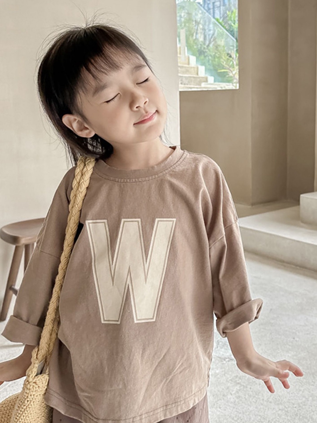 

LULU & SKY Kids Extended Sleeves T-shirt, Khaki