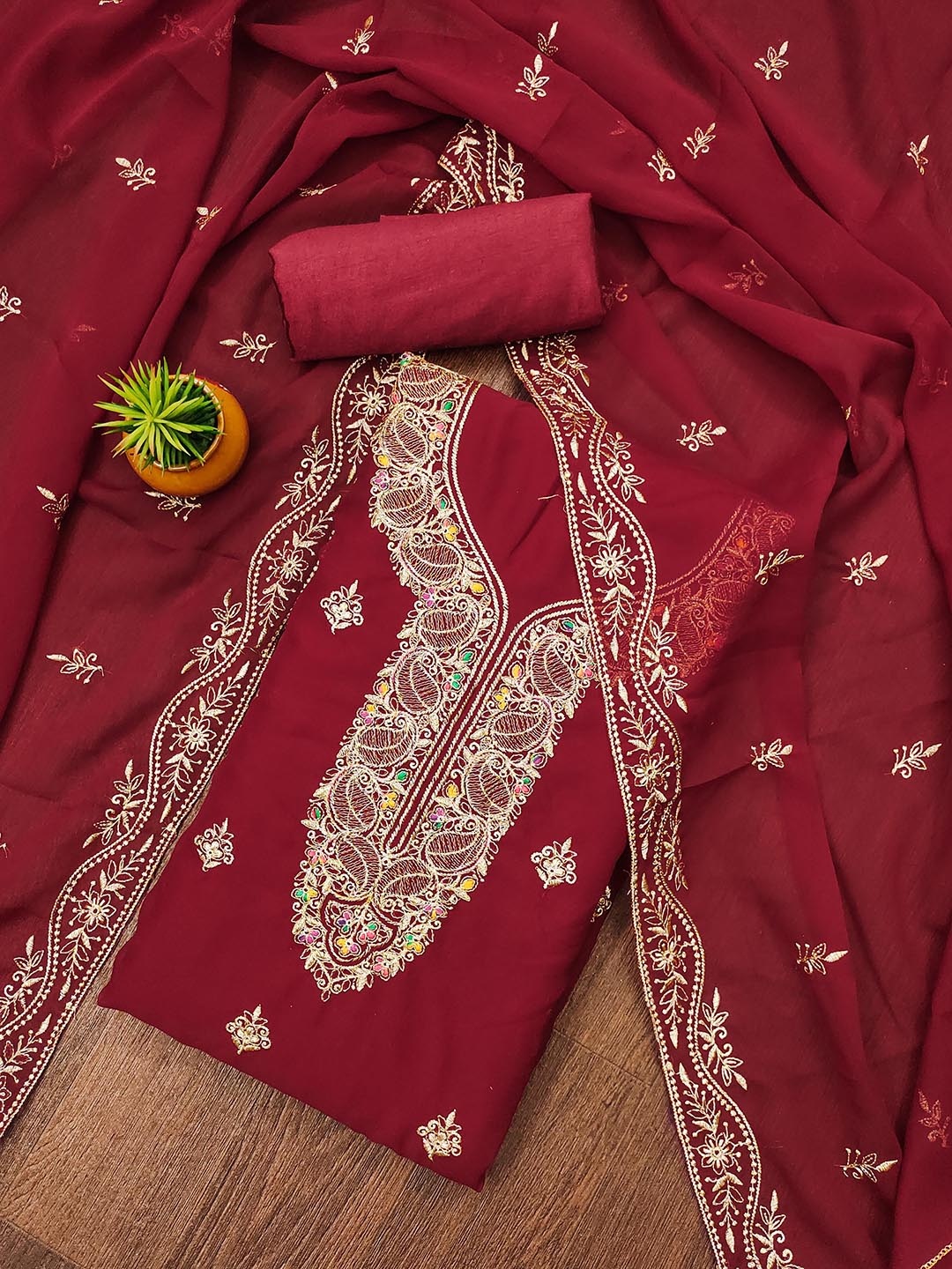 

SHADOW & SAINING Embroidered Silk Georgette Unstitched Dress Material, Maroon