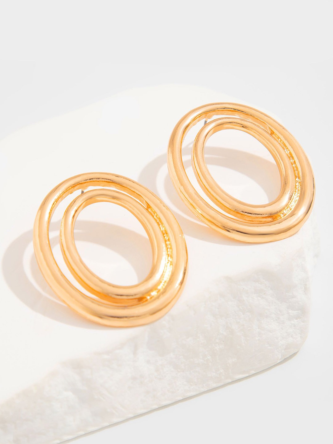 

LULU & SKY Contemporary Hoop Earrings, Gold