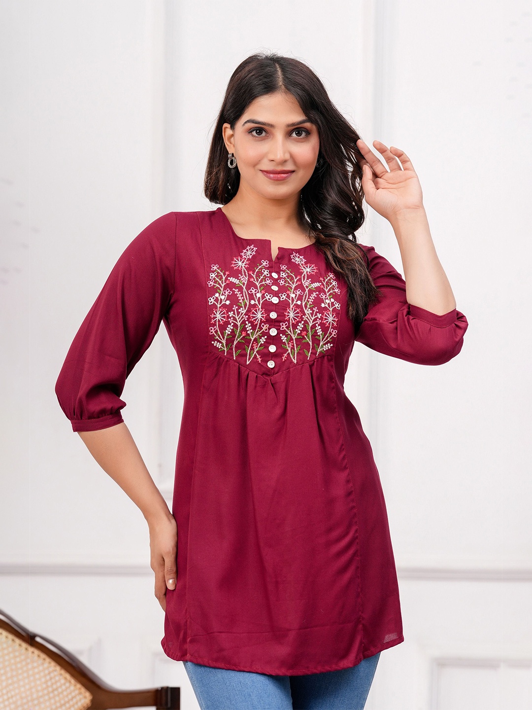 

HIMANC Embroidered Top, Na