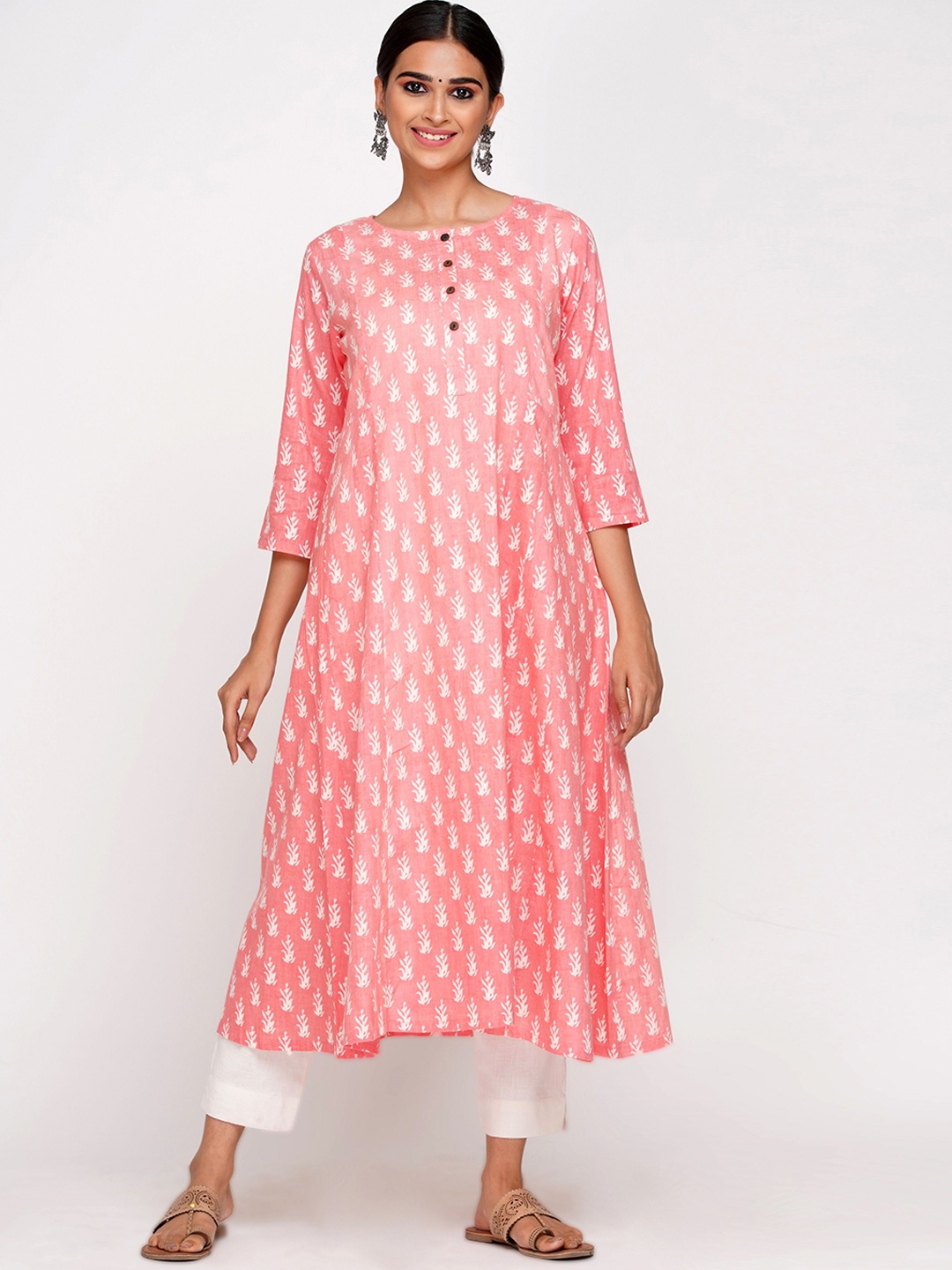 

BABRU Women Ethnic Motifs Printed Sequinned Anarkali Kurta, Pink