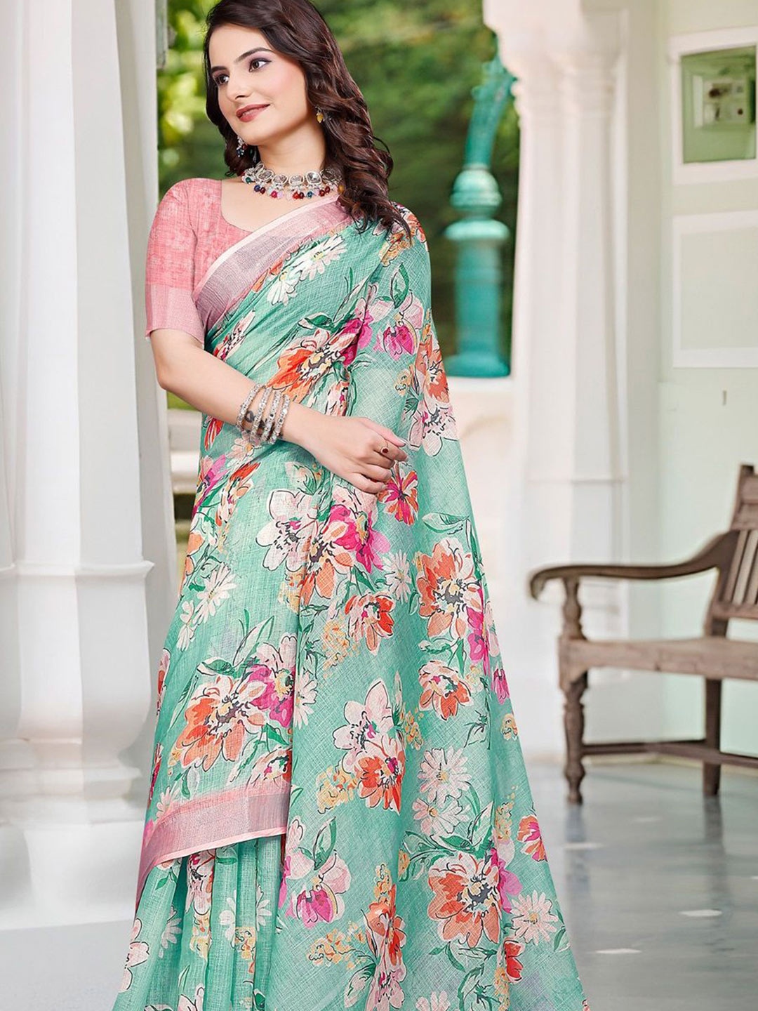 

Anouk Floral Zari Linen Blend Saree, Sea green