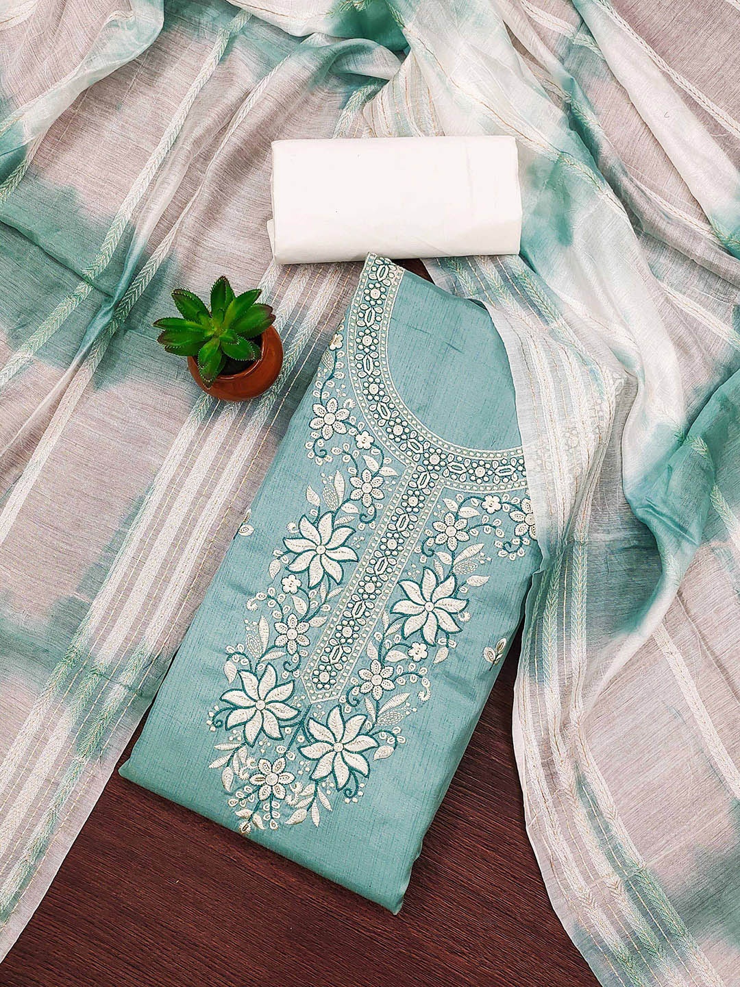 

SHADOW & SAINING Embroidered Unstitched Dress Material, Sea green