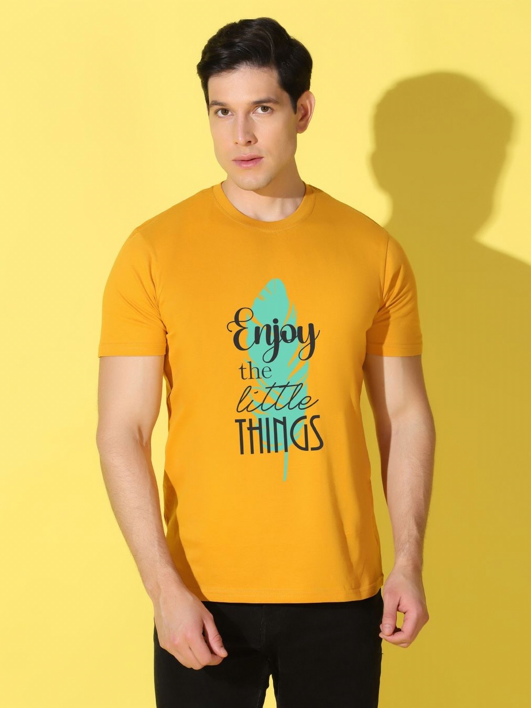 

WOOSTRO Men Typography Printed Slim Fit T-shirt, Maroon