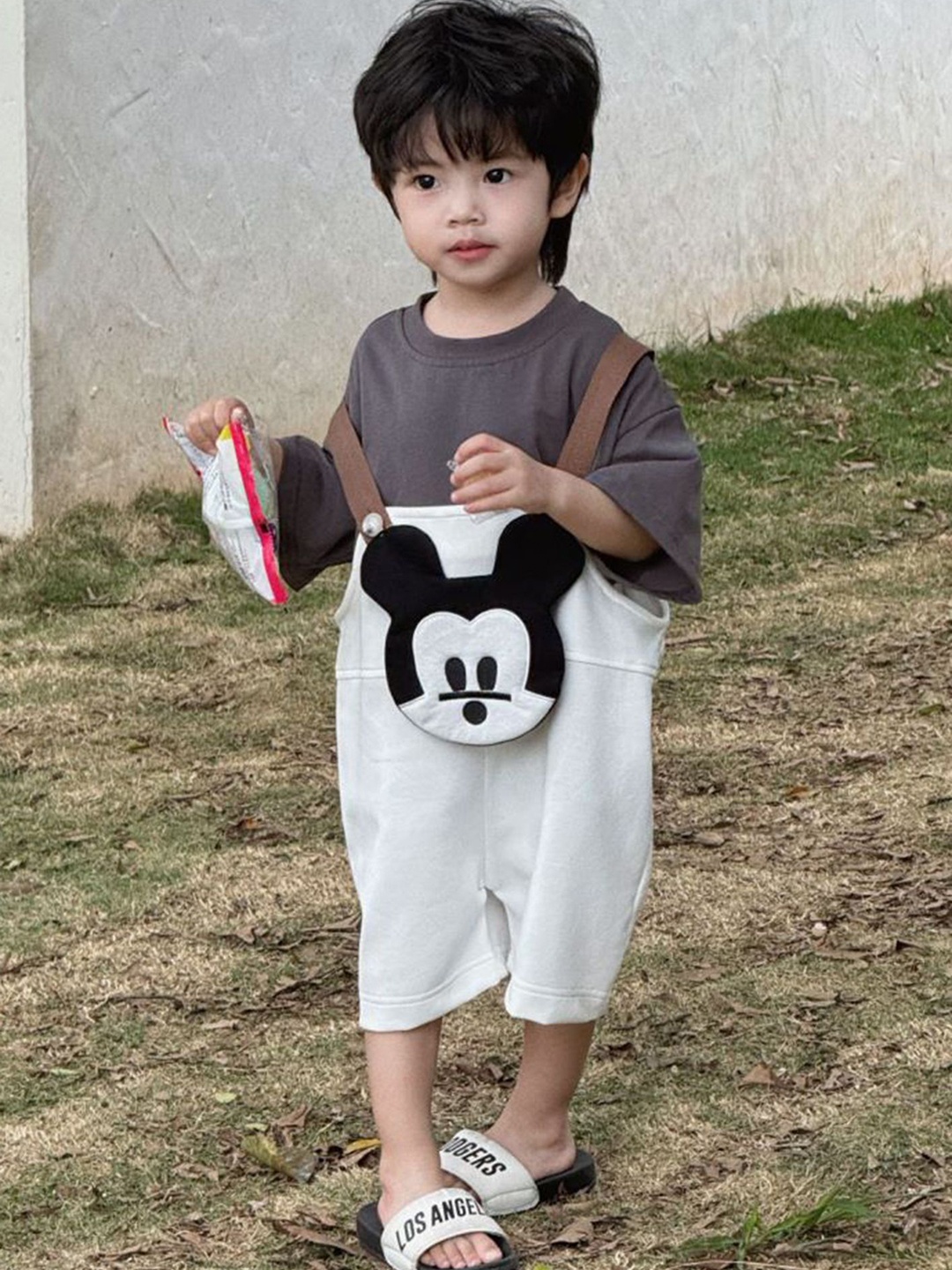 

LULU & SKY Boys Applique Short Dungaree, White