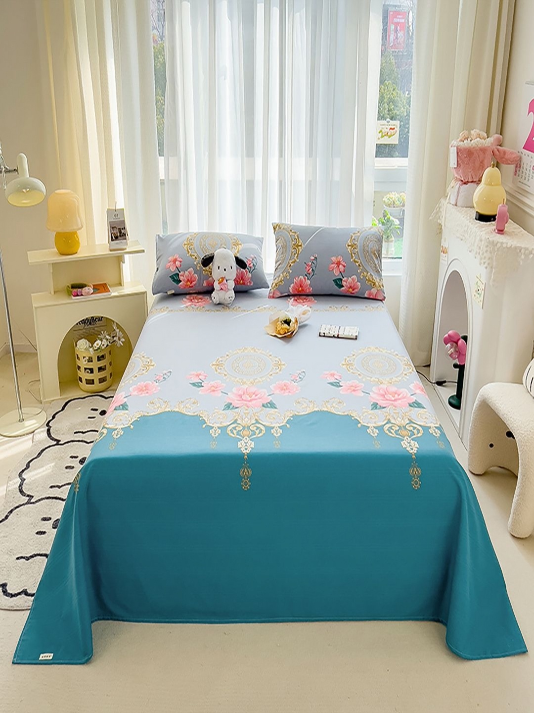 

JC HOME Grey & Blue Floral 140 TC King Bedsheet with 2 Pillow Covers