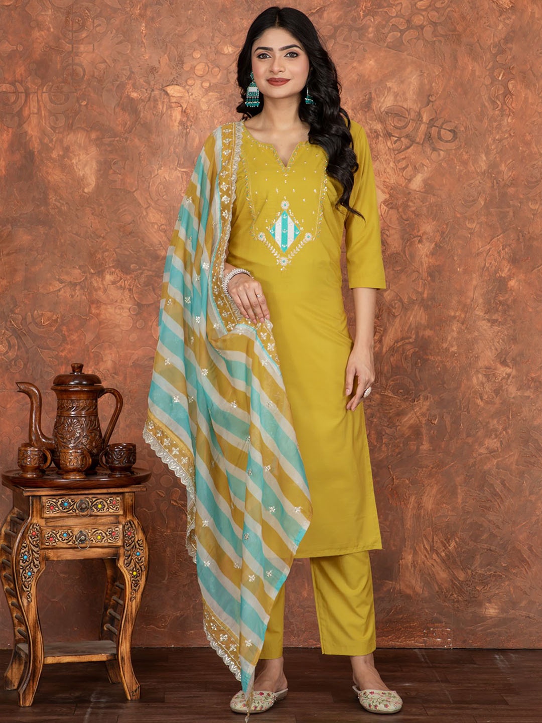 

Ekta Textiles Women Ethnic Motifs Embroidered Regular Thread Work Kurta with Trousers & With Dupatta, Mustard