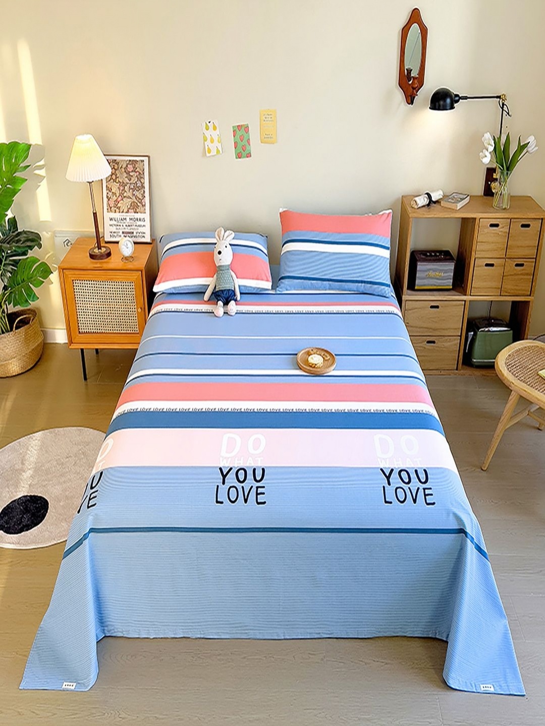 

JC HOME Blue & Pink Striped 140 TC Queen Bedsheet with 2 Pillow Covers