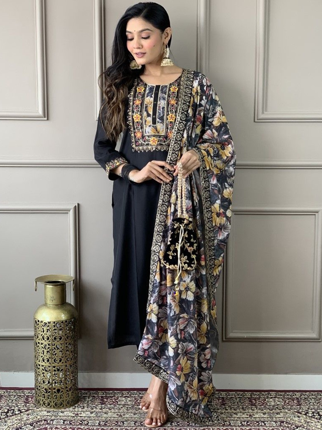 

Amrutam Fab Women Embroidered Regular Chanderi Silk Kurta with Trousers & With Dupatta, Black