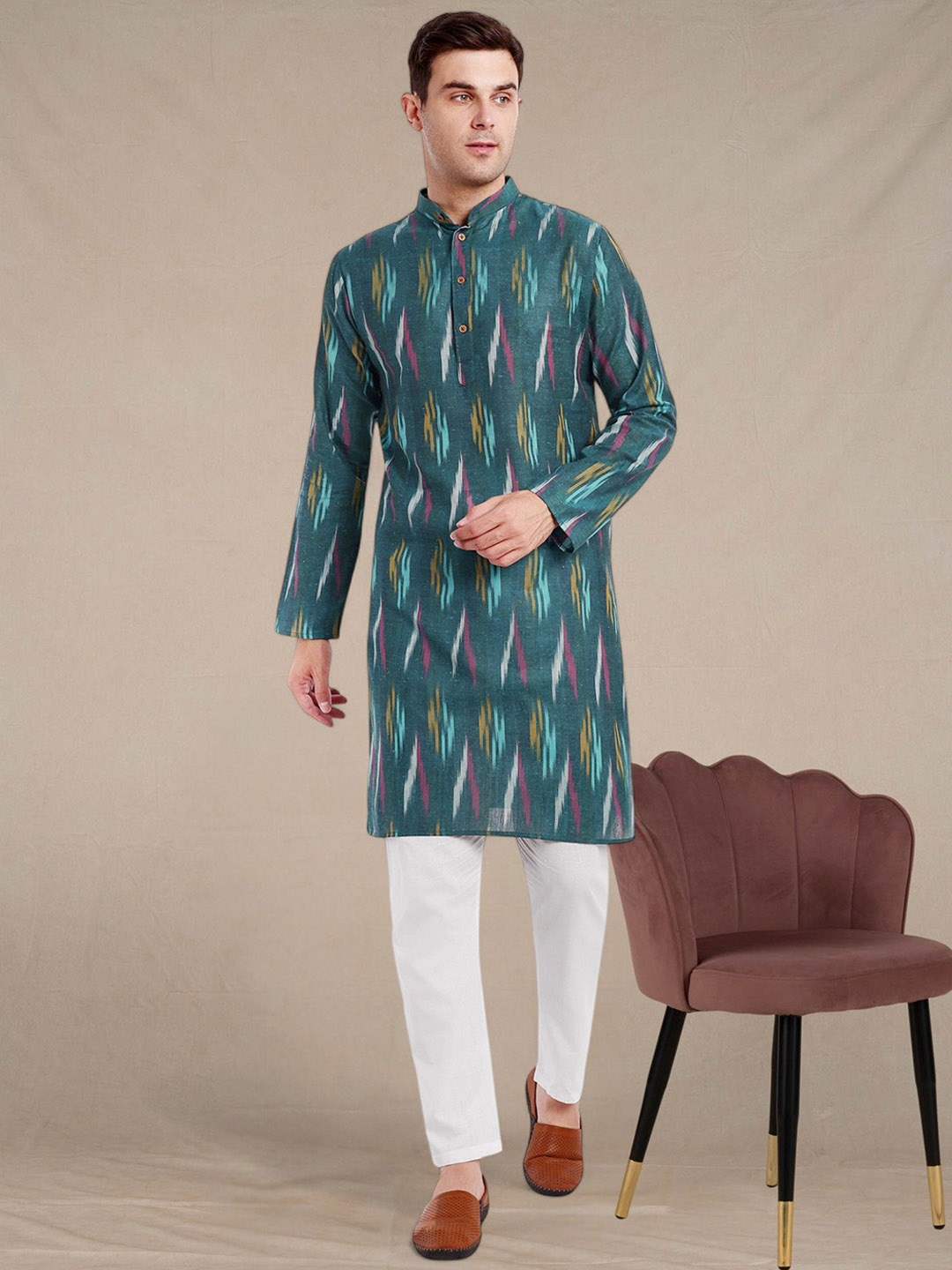 

SKAVIJ Men Printed Regular Pure Cotton Kurta with Pyjamas, Green