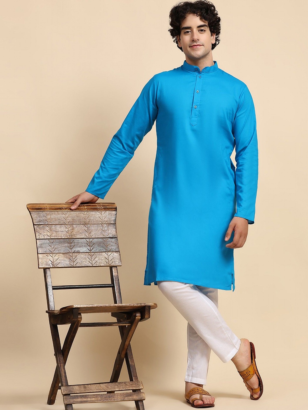 

SKAVIJ Men Regular Pure Cotton Kurta with Pyjamas, Turquoise blue