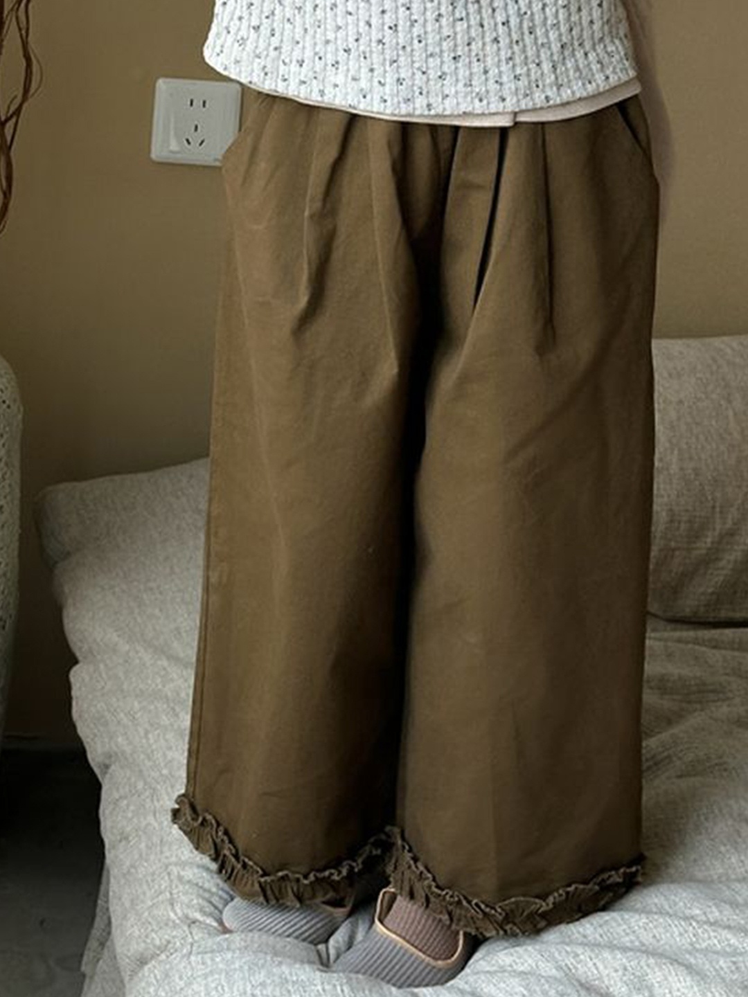 

LULU & SKY Girls Wide Leg High-Rise Low Distress Jeans, Brown