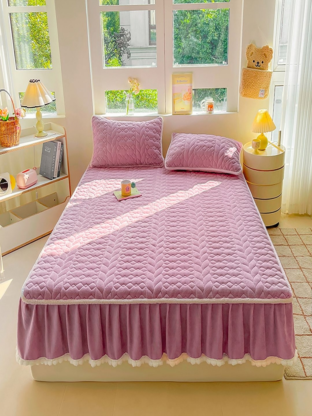 

JC HOME Purple Ethnic Motifs 160 TC King Bedsheet with 2 Pillow Covers
