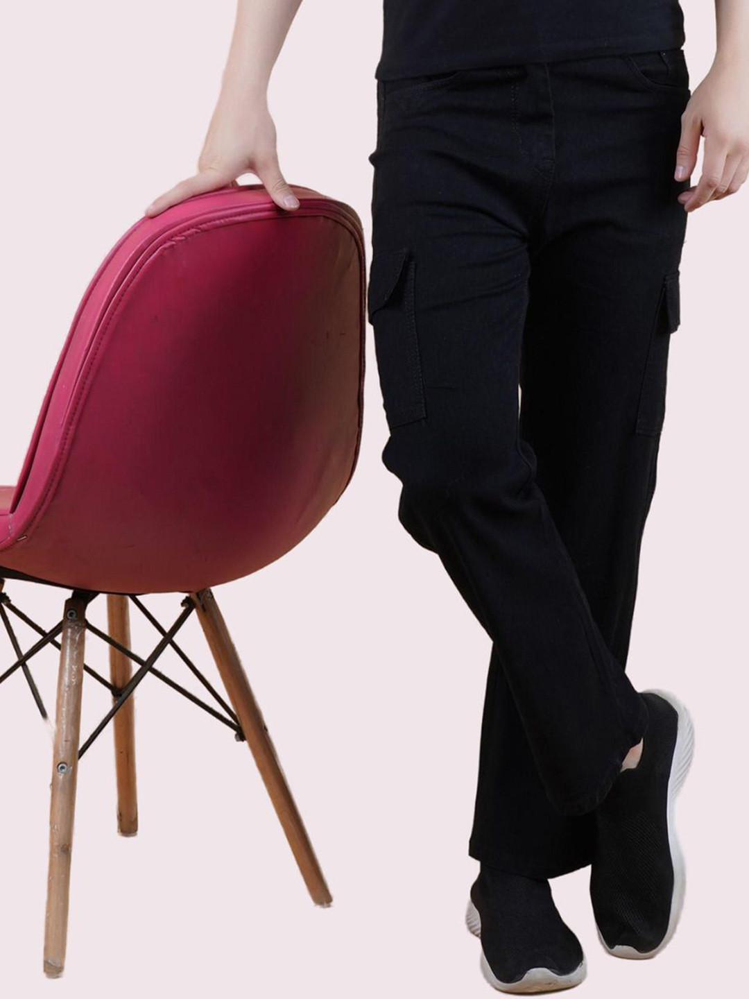 

COMFITS Men Classic Slash Knee Stretchable Jeans, Black
