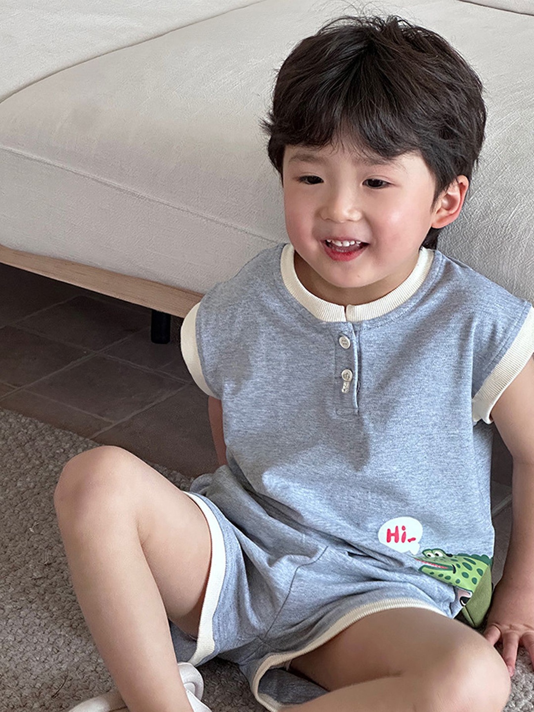 

LULU & SKY Boys T-shirt with Shorts, Grey